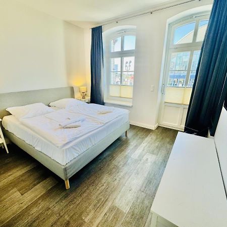 Appartement Vormann Jantzen, Direkt Am Leuchtturm à Rostock Extérieur photo